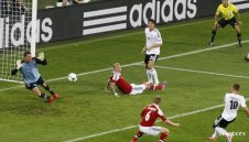 Германия продължи победния си ход