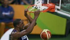 САЩ отнесе Сърбия с 96:66 и си взе златото