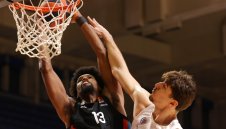 Големи драми в Евролигата, новак вече е еднолично начело