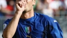 Тоти: Какво по-хубаво от това да биеш  Бундестима в родината му