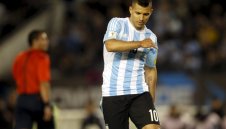 Агуеро изгоря поне за 20 дни