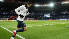 Кавани не се притеснява от “прокълнатия” номер 7