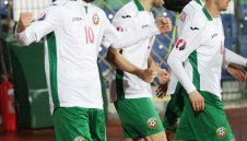 "Лъвовете" гризнаха Малта