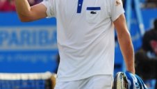 8 мачбола бяха необходими на Родик за място на четвъртфиналите в Ийстбърн