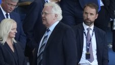 Отиде си легендарният президент на Евертън