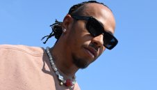 Хамилтън: Надявам се да карам поне още 5 години