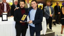 Иван Русев с голямо признание от АЕК Атина + СНИМКИ