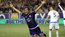 Бразилия с Кака на Копа Америка