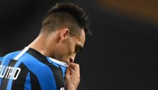 Лацио и Интер си врътнаха здраво 1:1 с два червени картона