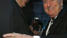 Блатер бие отбой: Видеотехнологиите във футбола вече са необходимост