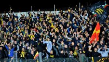 Зверско меле между ултраси взриви Пловдив