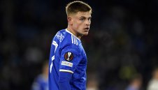 Нюкасъл уреди Барнс, Сен-Максимен си тръгва