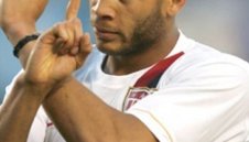 Огучи Ониеву готов за двубоя с Англия