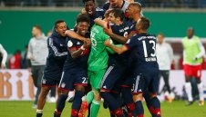 Байерн успя да ликвидира 10 смели "бика" след двучасова корида и дузпи+ ВИДЕО