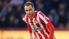 Ериксен с голям принос за втора поредна победа на Брентфорд