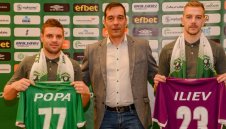 "Орлите" ще говорят с Рединг, искат Попа за постоянно