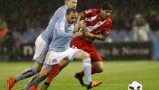 Севиля очаквано стигна финала