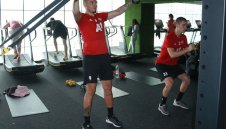 Ел Маестро реши да стопи лагерите на "червените" + ВИДЕО