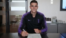 Ламела подписа нов договор с Тотнъм 