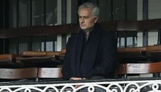 Букитата полудяха: Моуриньо поема Ливърпул?