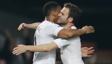 Как Юнайтед все още може да се класира за ШЛ, въпреки ремито между Сити и Суонзи