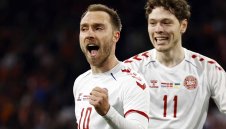 Той го направи: Нидерландия победи Дания, Ериксен се завърна с гол