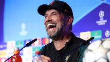 На "Анфийлд" нямат спирка: Ливърпул уреди трети нов