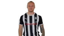 Турци изритаха Иван Иванов