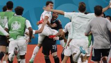 Разкриха как Лучо надъхал Симон за дузпите