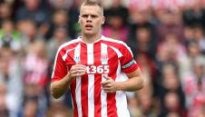 Стоук без капитана си за два месеца