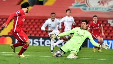 Мачовете по телевизията днес, 19 април