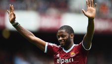 Сонг се върна в Уест Хям