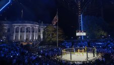 Сирил Ган нокаутира Алекс Перейра и спечели временната титла в тежка категория на UFC в Белия дом