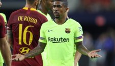 Барса продава издънката Малком на печалба