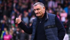 Биримингам замени Руни с опитен мениджър