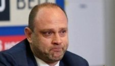 Разкритие! Ето колко акции има Тити в Левски