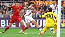 ШЛ е все по-близо! Болоня срази Рома насред Рим