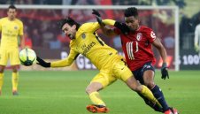 Уест Хям почти уреди Хавиер Пасторе от ПСЖ