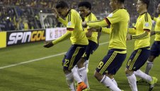 Колумбия тресна Бразилия за първи път от 1991 г. + ВИДЕО