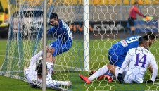 Левски и Етър в битка за 500 000 лева