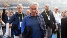 Моуриньо не вярва в шансовете на Италия 