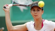 Цвети излиза срещу Диас в Рим