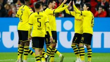 Борусия Дортмунд разби Майнц и е на две точки от върха