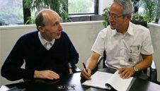 Уилямс подписа с Тойота