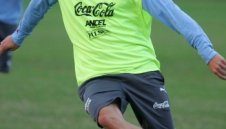 Избраха Форлан за №1 на турнира