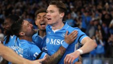 Нова издънка за Наполи