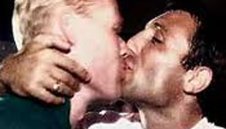 Стоичков иска да целува Меси по устата + ВИДЕО