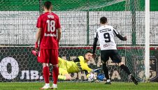 Локо Пловдив пуска жалба срещу съдийството от мача с ЦСКА 1948