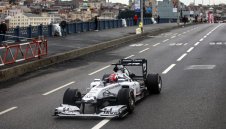 Формула 1 официално представи предварителния календар за 2021 г.