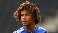 Официално: Челси си върна Нейтън Аке